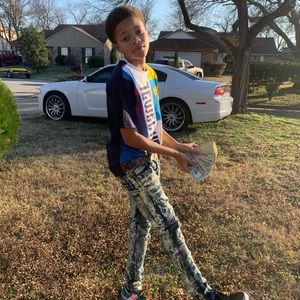 Meet your Posher, Keshawn